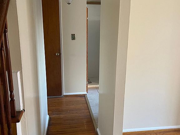 5th image of 10617 Avenue J