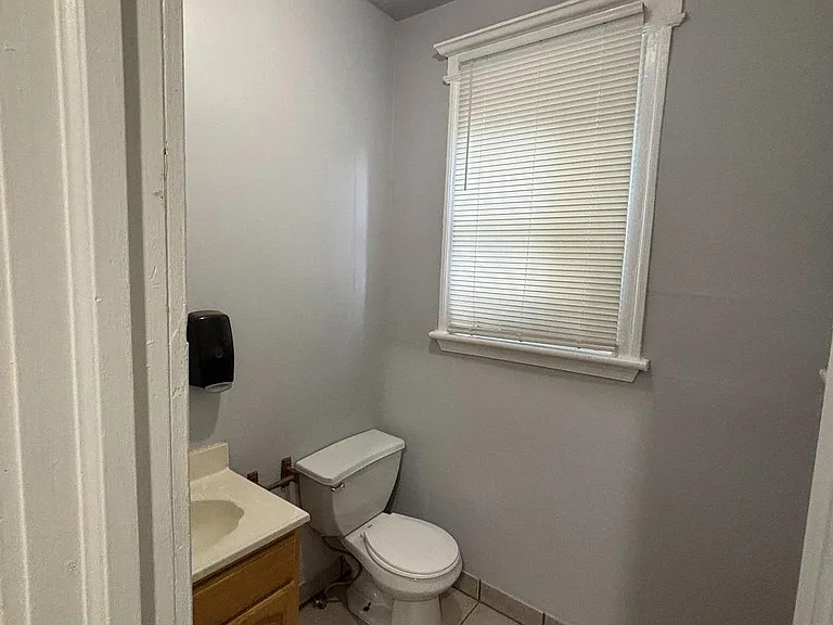 1455 Wildwood Ave — Photo 5