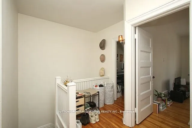 738 Shaw St #2 — Photo 3