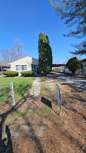 47 S Brentwood Ave, Indianapolis, IN, 46229
