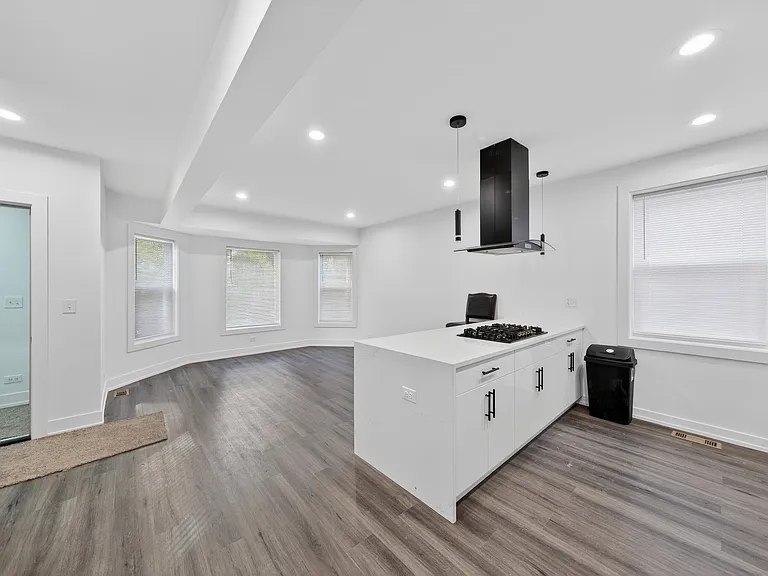 328 N Lockwood Ave #1 — Photo 17