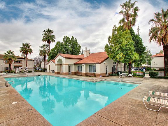 4th image of 8434 Walerga Rd APT 1031