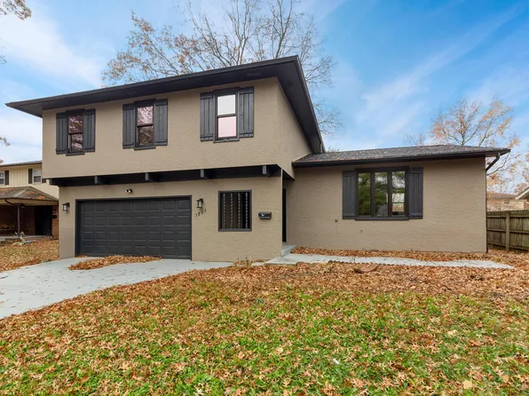 1801 White Pine Ct, Columbus, OH 43229