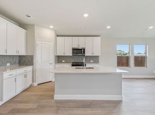 4102 Joe Pool Dr, Farmersville, TX 75442