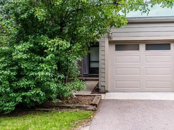 781 Skynob Dr, Ann Arbor, MI 48105