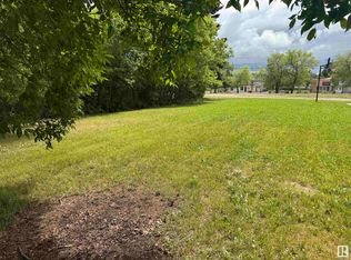 4711 51st Ave, Wetaskiwin, AB T9A0T7