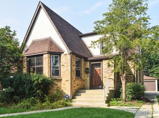 410 S Holly Ave, Elmhurst, IL