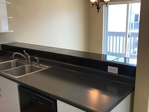 5th image of 2152 N 112th St Unit 316