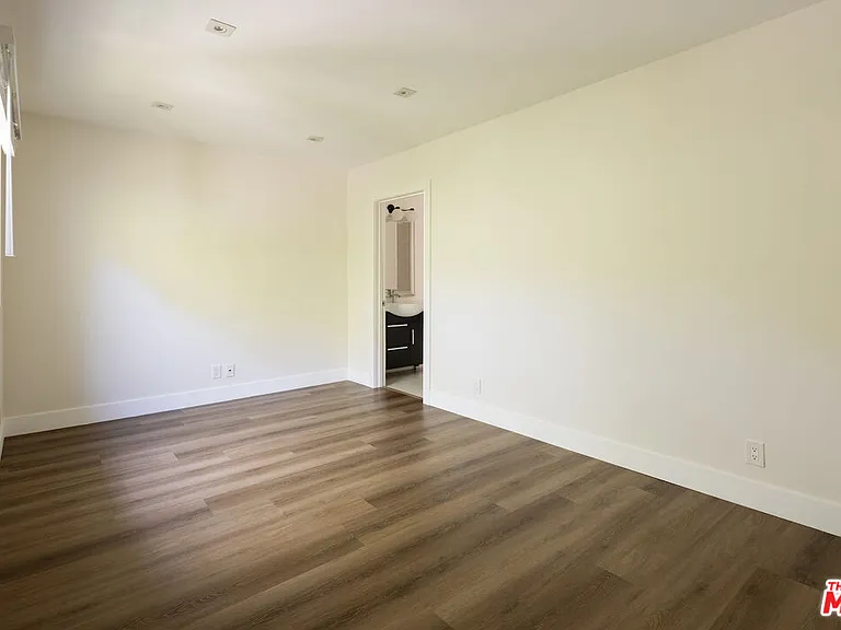 10901 Terryview Dr — Photo 17