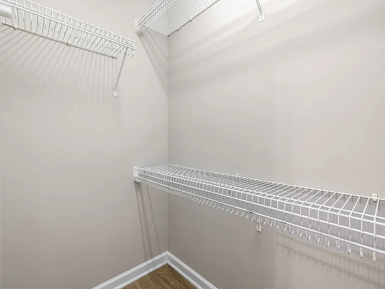 16 Woodward Ln — Photo 11