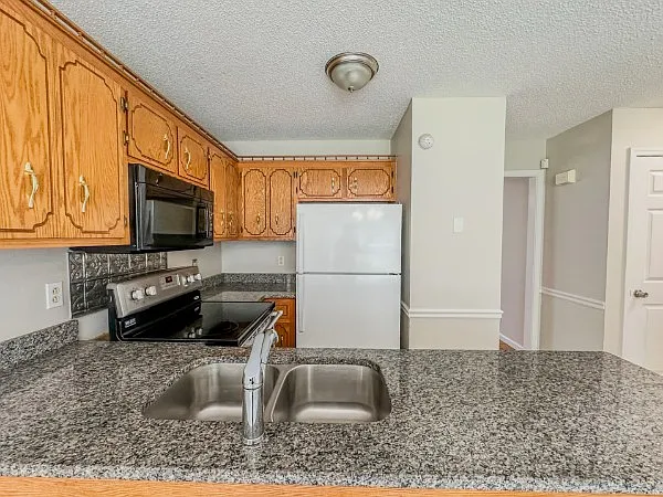 2668 Holly Rock Dr — Photo 8