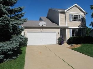 1506 Glacier Hill Dr, Madison, WI 53704