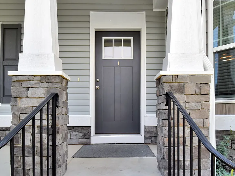 66 Brakas Ln — Photo 3