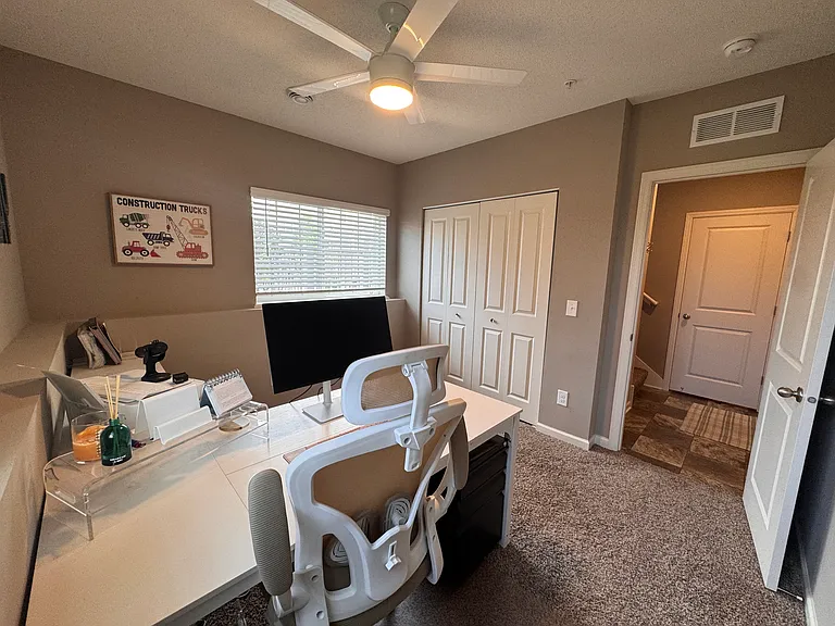 7561 Woods Edge Blvd — Photo 34