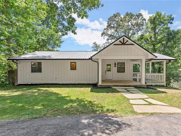 389 Payne Hill Dr, Clayton, GA 30525