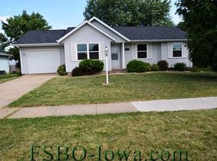 840 W Zeller St, North Liberty, IA 52317