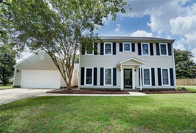 1st image of 2531 Oak Leigh Dr