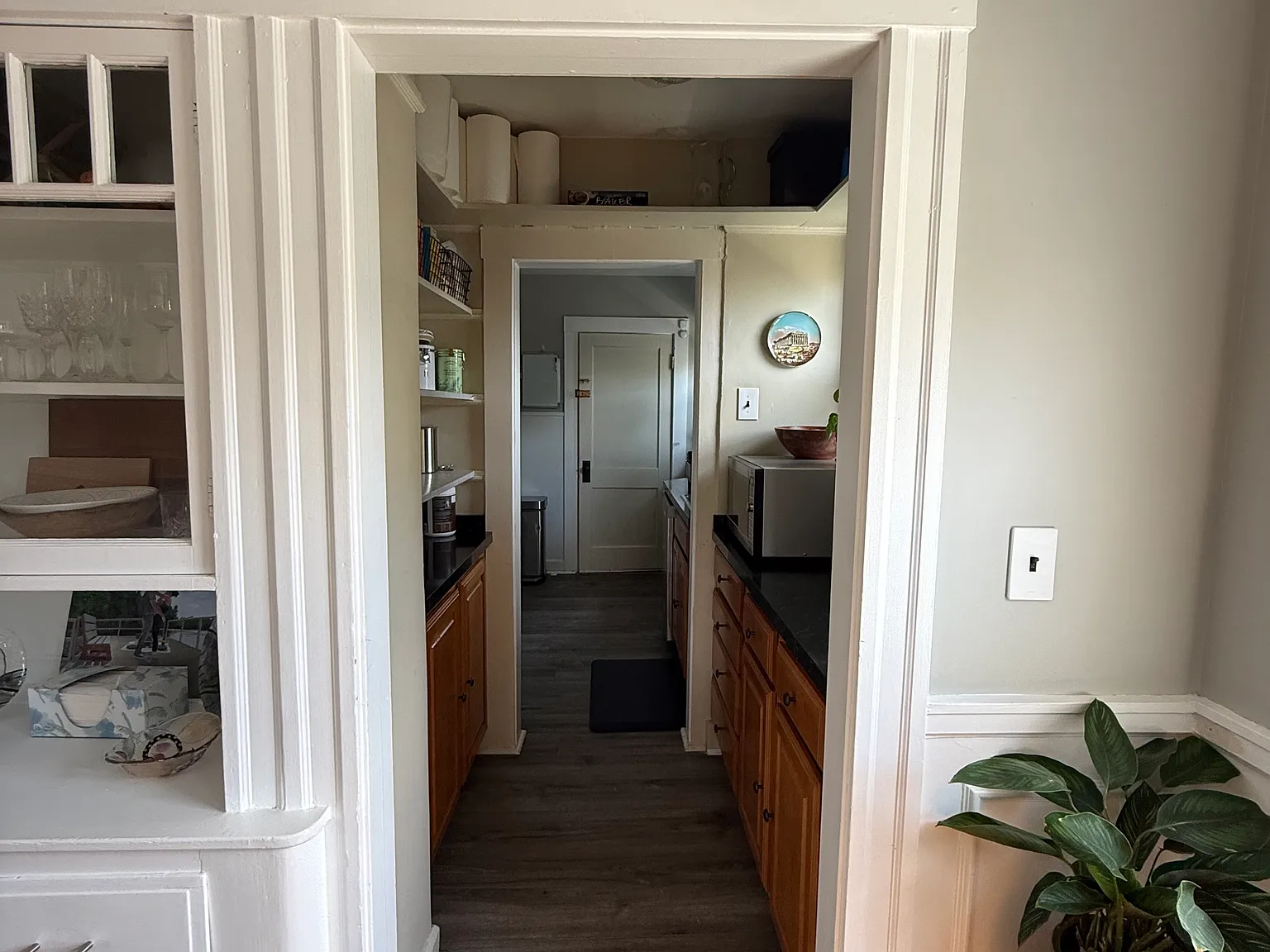 2 bed, 1200 sqft, $3,000 — Photo 4