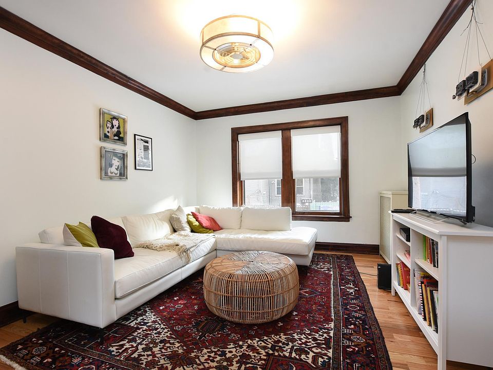 Living room furnished if desired.