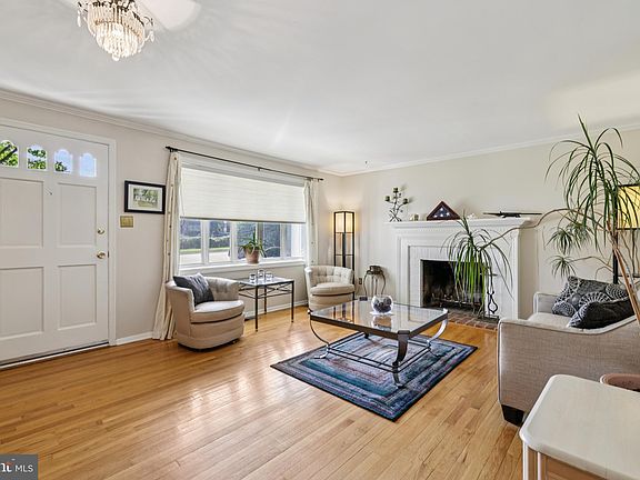 5th image of 2401 Chetwood Cir