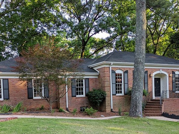 409 Woodridge Dr