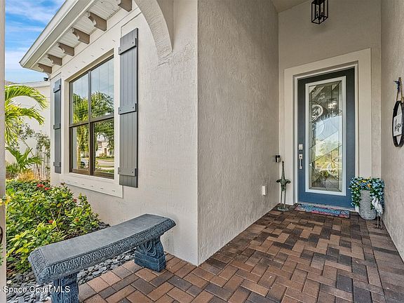 5th image of 2768 Millennium Cir