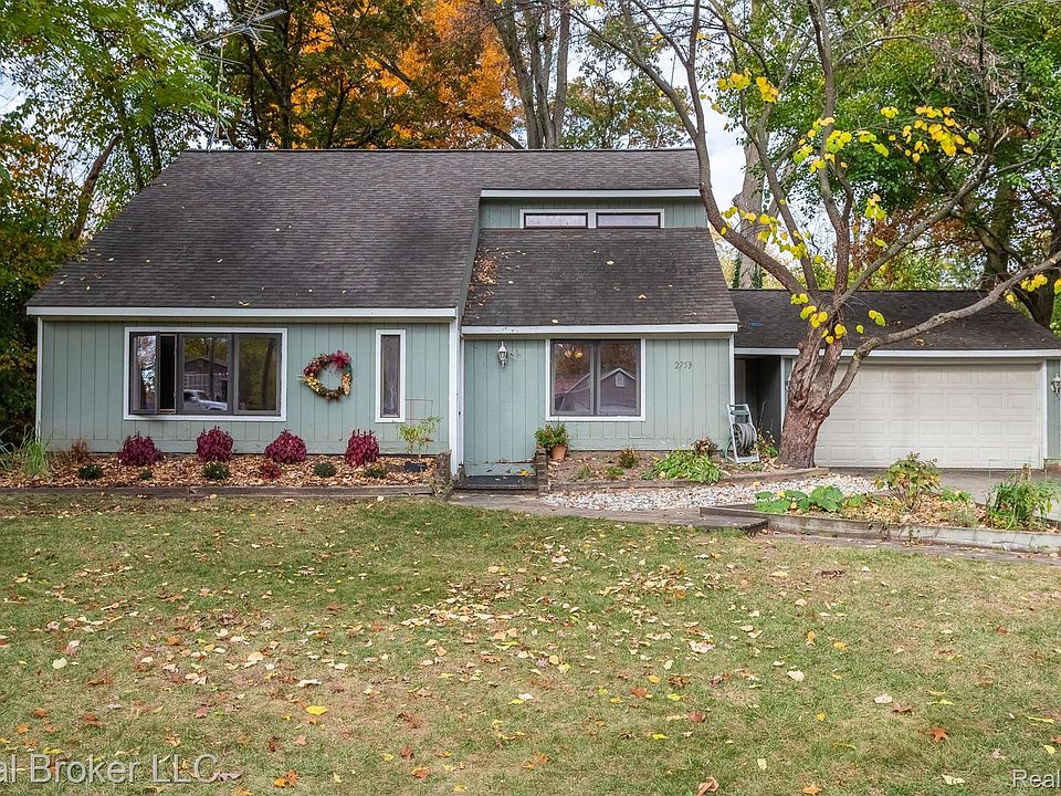 1st image of 2753 Buena Vista Dr