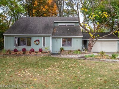 2753 Buena Vista Dr, Highland, MI, 48356