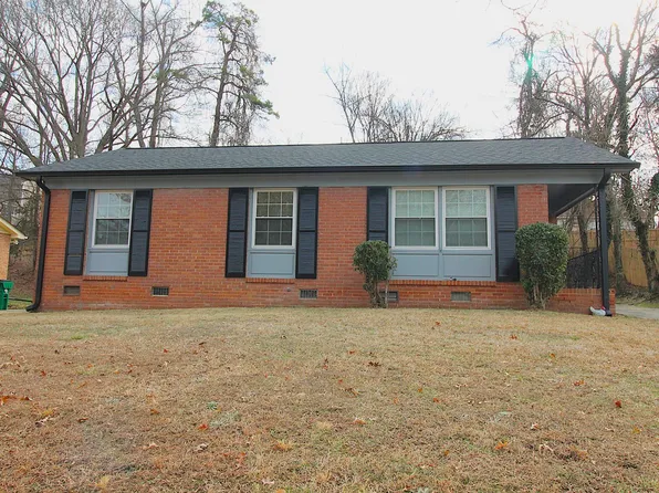 439 Short Hills Dr, Charlotte, NC 28217