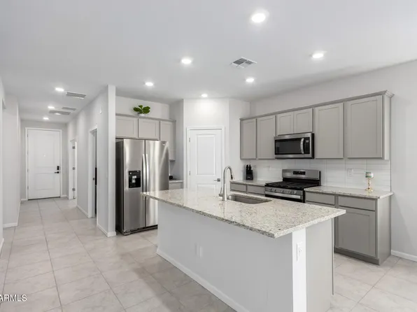 35650 W MALLORCA Avenue, Maricopa, AZ 85138