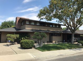 554 Page Ave, Los Banos, CA 93635
