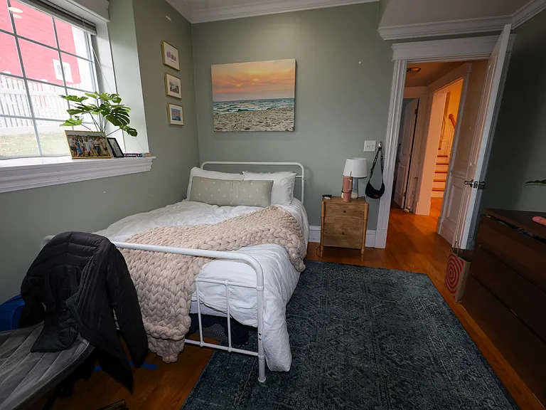 127 Nonantum St #B — Photo 38