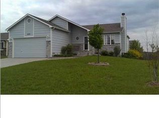 2601 E Fairchild St, Park City, KS 67219