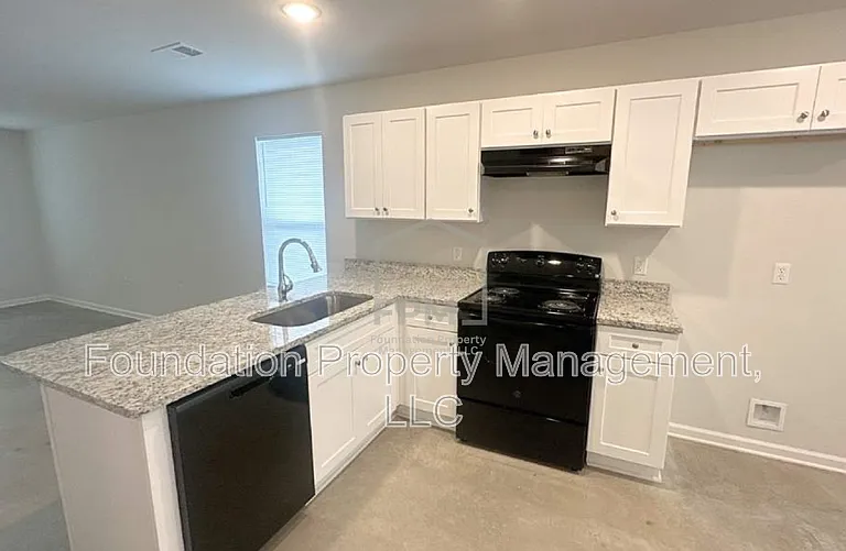 309 Westree St — Photo 3