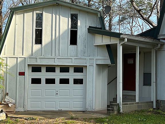 2nd image of 5125 Whitehouse Rd