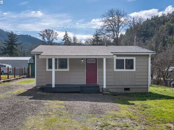 3020 Canyonville Riddle Rd, Riddle, OR 97469