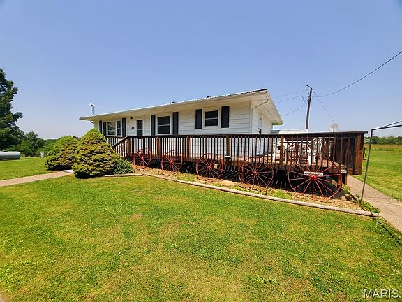 3rd image of 23218 Ponderosa Ave