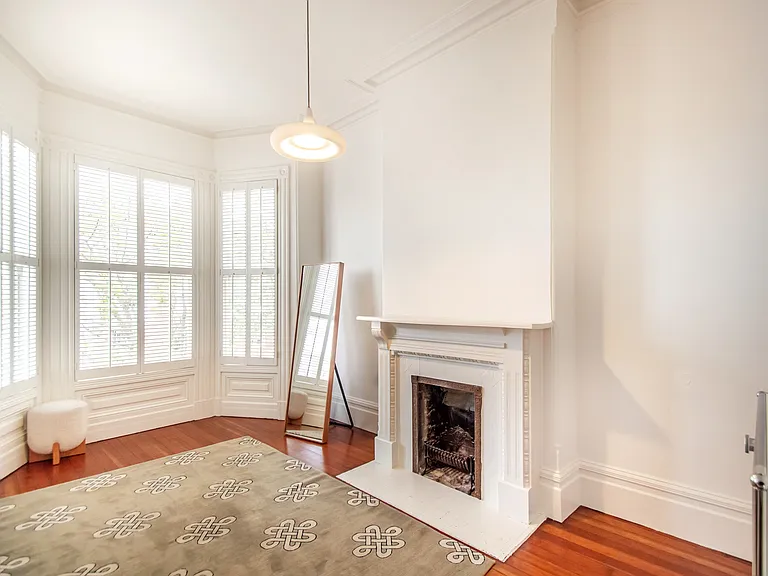 2381 Bush St — Photo 29