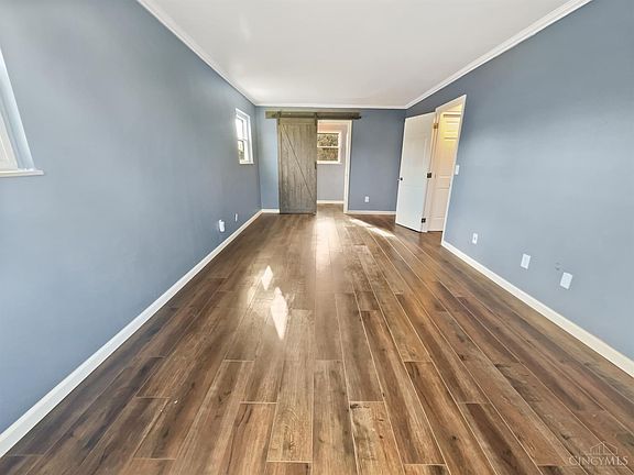 4th image of 11921 Belgreen Ln
