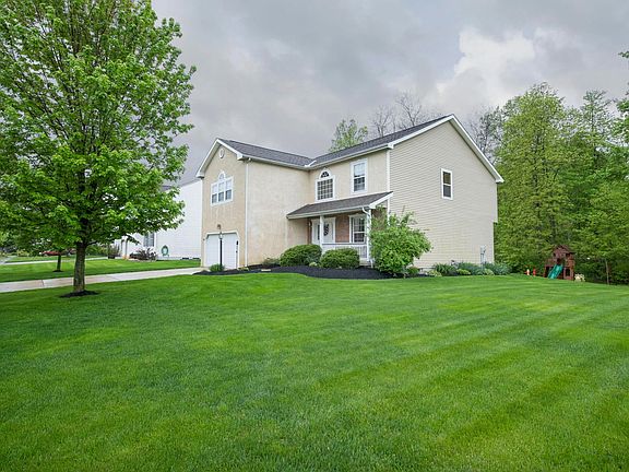 2nd image of 65 Knights Bridge Dr W