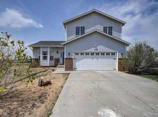 461 W Ventura Dr, Pueblo West, CO 81007