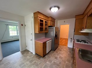 1 Anthony Dr, Rutland, MA 01543