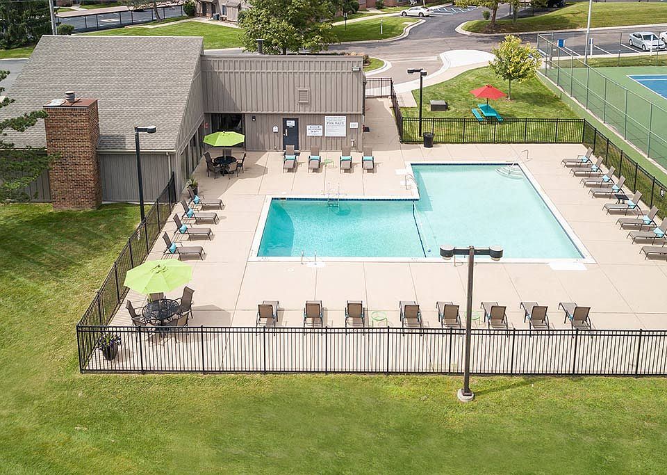 Northville Woods Northville, MI Apartment Rentals Northville, MI