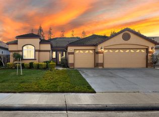 2912 Harbour Shore Ln, Elk Grove, CA 95758