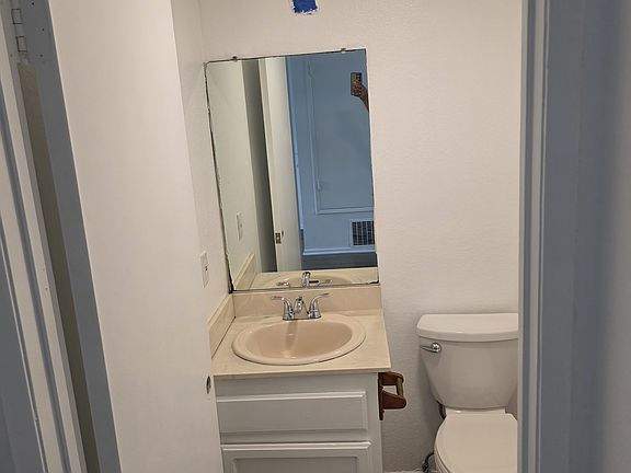 3rd image of 2549 Orange Ave APT A2