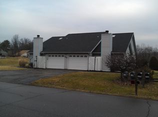 848 Forest Hills Rd, Heath, OH 43056