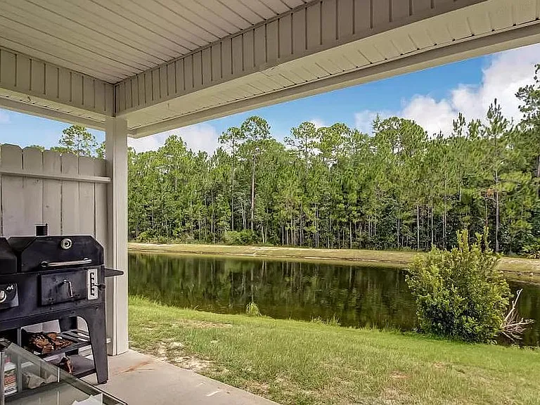 5413 Bristol Bay Ln N — Photo 17
