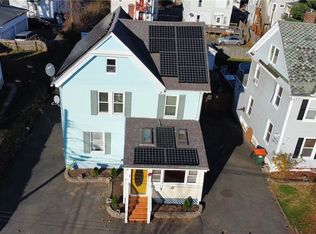 21 Winthrop St, Meriden, CT 06451