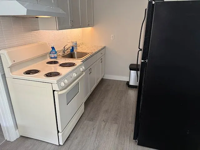 1 bed, $1,375 — Photo 2