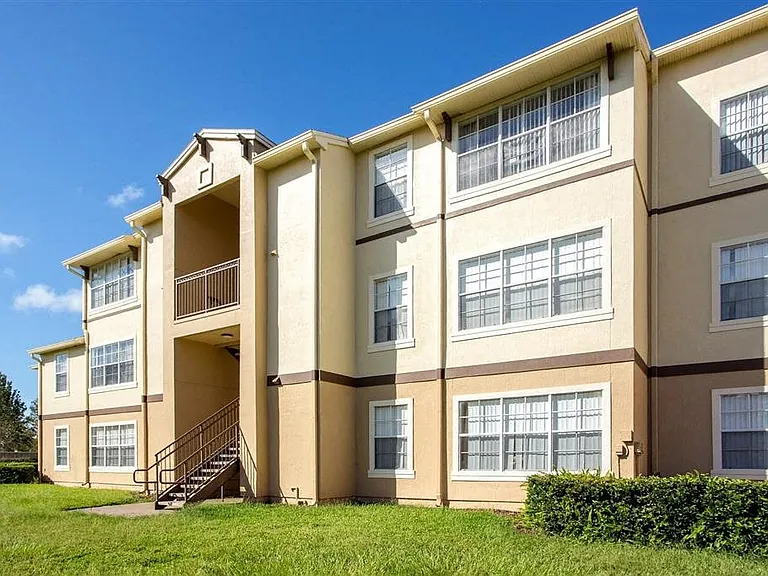 Vista Haven Apartment Homes — Photo 3